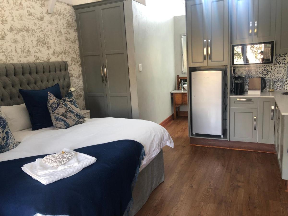 Bella Blue Guesthouse Bloemfontein Exteriör bild