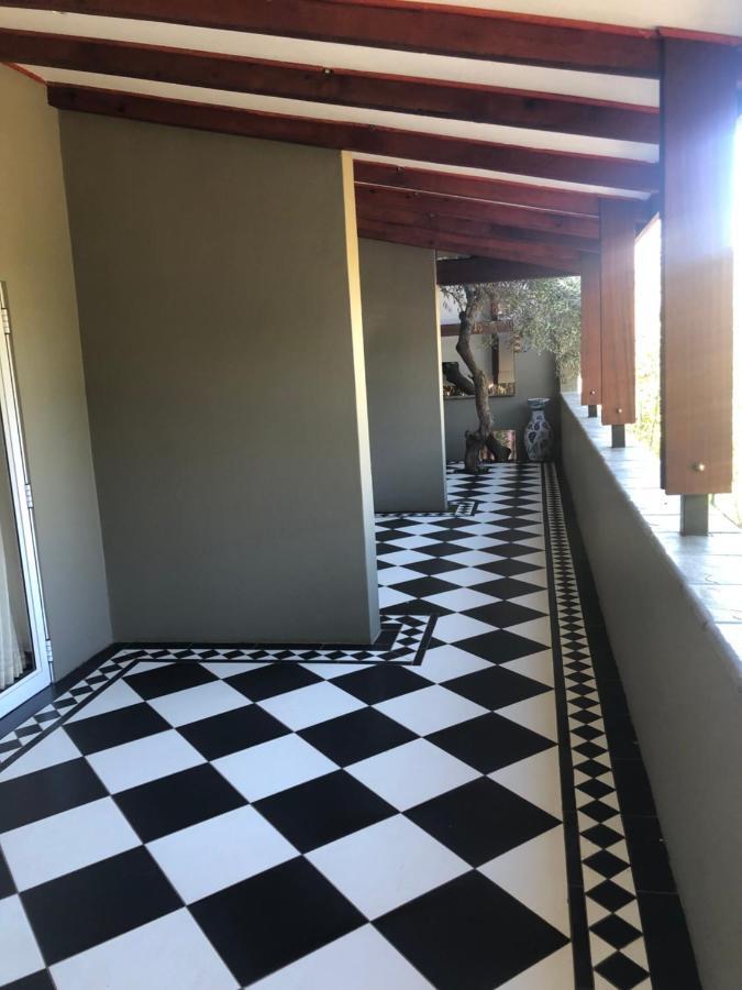 Bella Blue Guesthouse Bloemfontein Exteriör bild